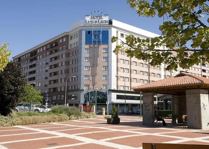 Silken Luis De Leon Hotel
