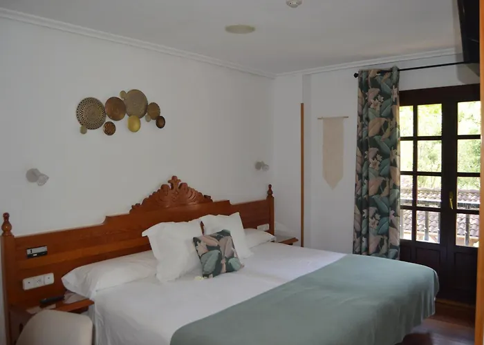 Hotel El Jisu