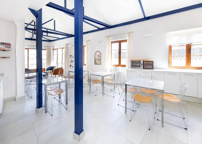 Nest Style Granada