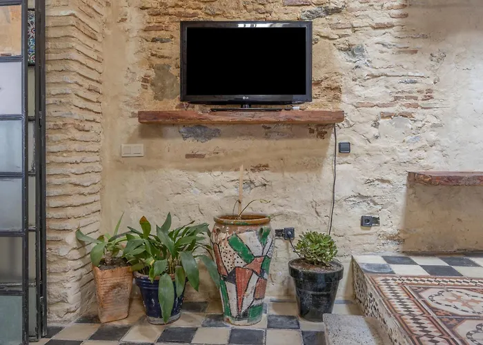 Charming 16Th-Century Loft
