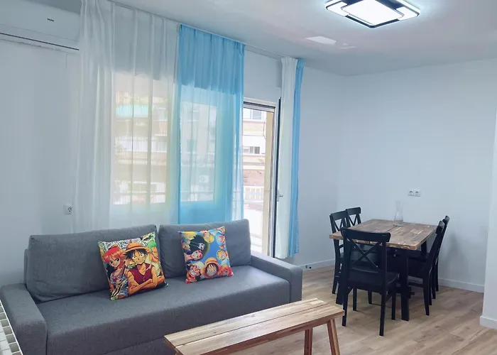 Habitación individual cómoda y luminosa con cama grande