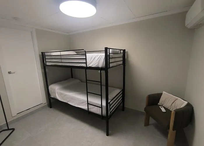 Carmen Beach Hostel Cullera