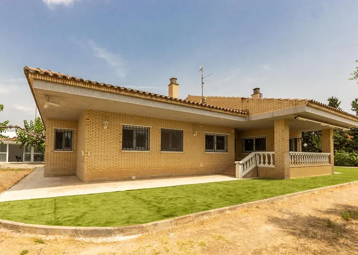 Masia Els Pins D'Olivers Reus
