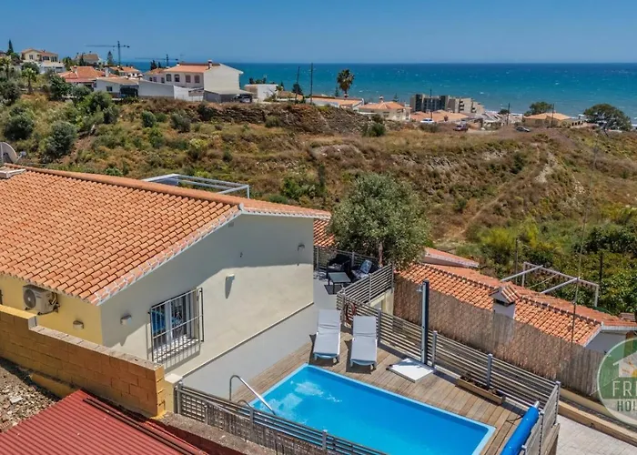 Benajarafe Family Cottage With Pool & Sea Views
