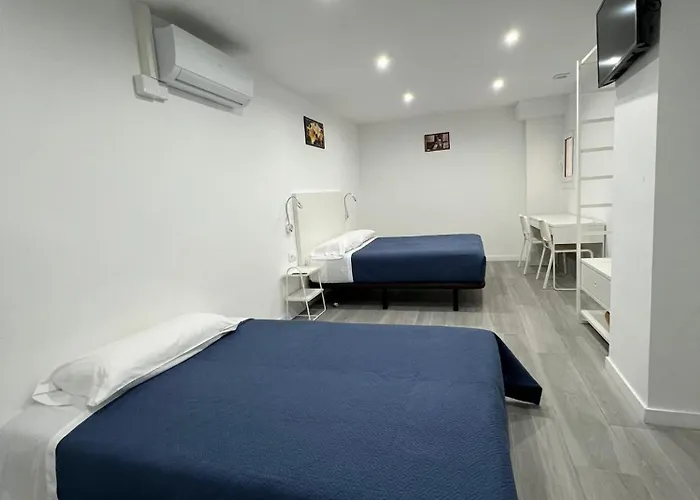 Hostel Hock Residences
