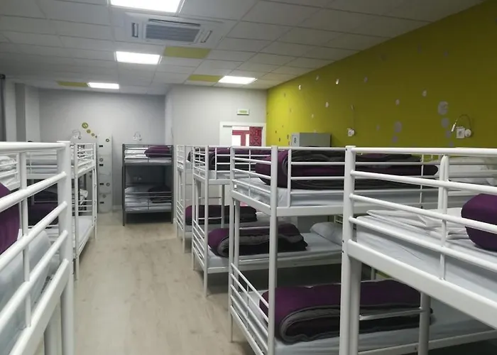 Orenda Hostel