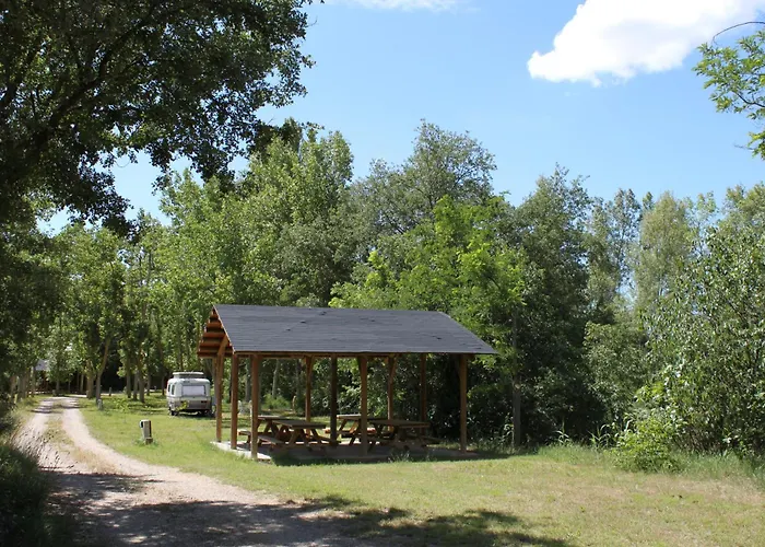Camping Rio Vero De Alquezar