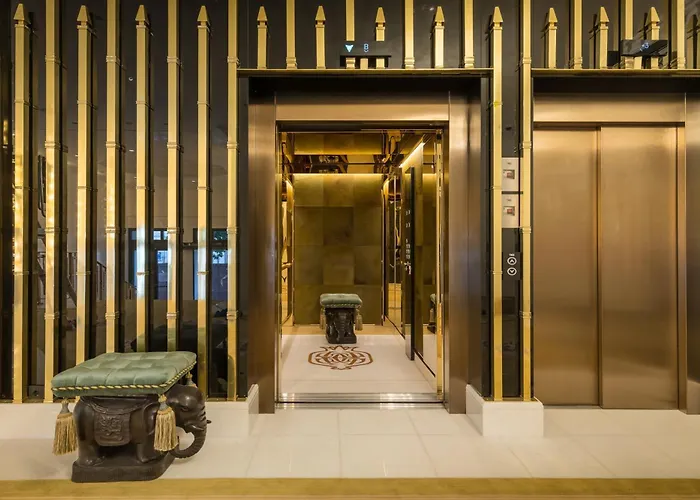 Gran Hotel Claridge Granada - Preferred Hotels & Resorts