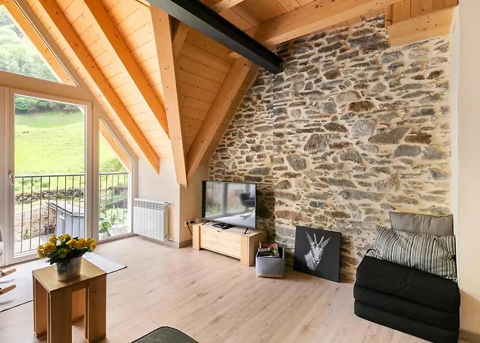 Val d'Aran: Apartamento abuhardillado con vistas
