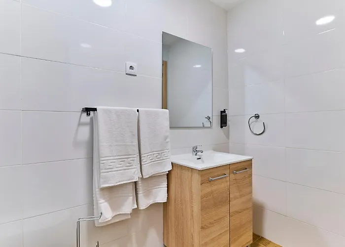 Apartamentos Alcorcón Central by gaiarooms