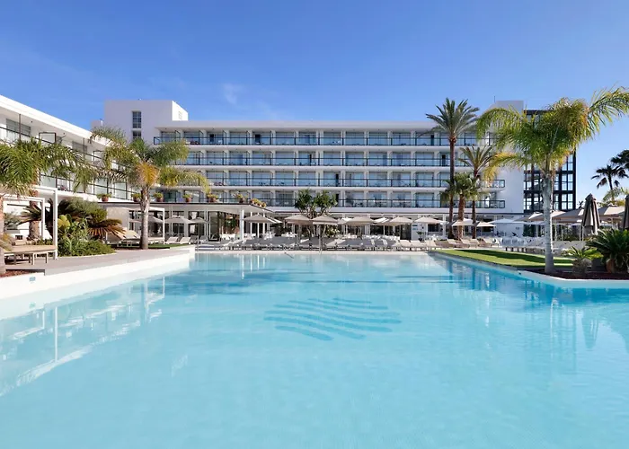 Aluasoul Ibiza - Adults Only Hotel Es Canar 