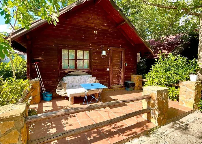 Fuente Del Lobo Glamping & Bungalows - Adults Only