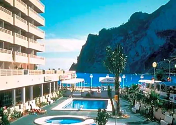 Ar Esmeralda Suites