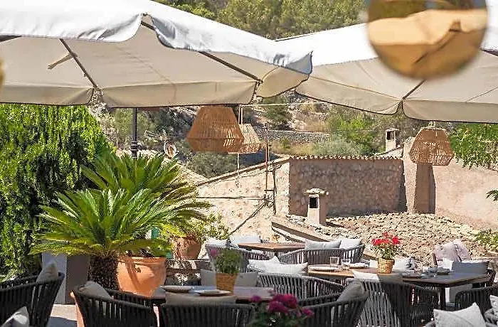 Hotel Rural Nou Dalt Muntanya