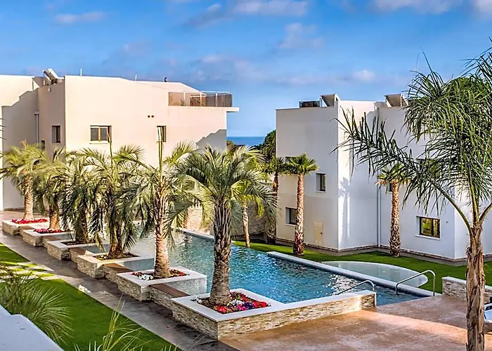 Calma Holiday Villas