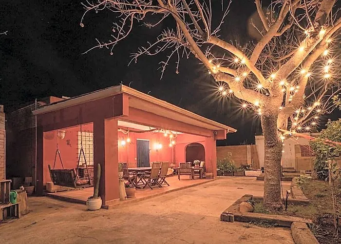 Entire House Near Beach With Air Conditioning