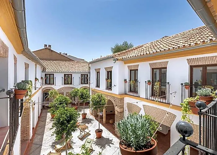 Libere Cordoba Patio Santa Marta
