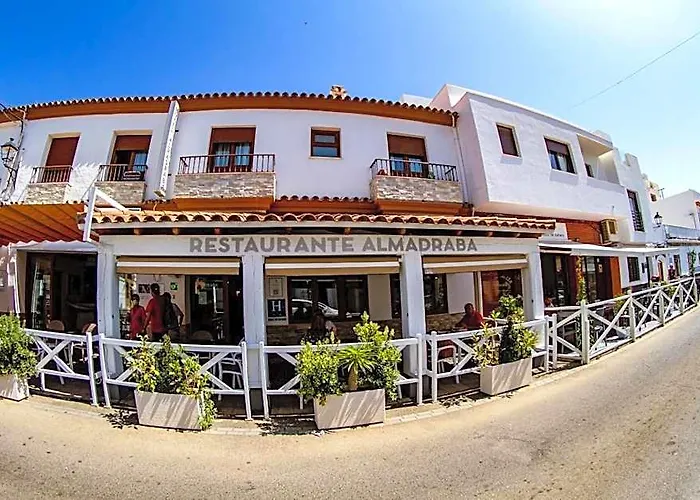 Hotel Almadraba