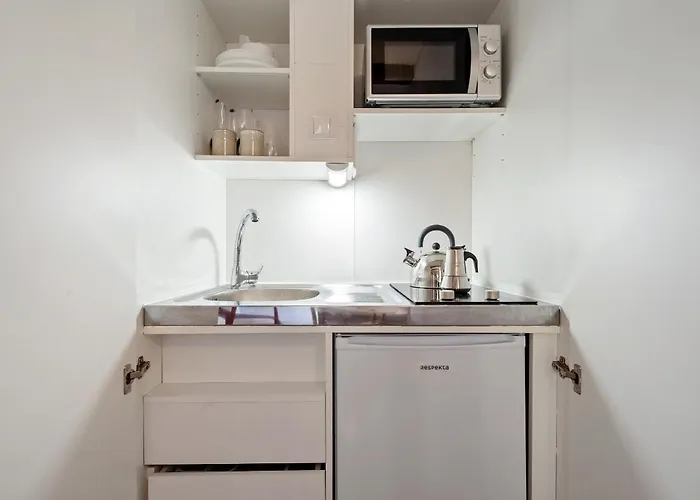 Port Apartsuite Bath Experience