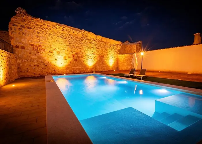 La Serrería-Premium Suite Apartments&Private Jacuzzi