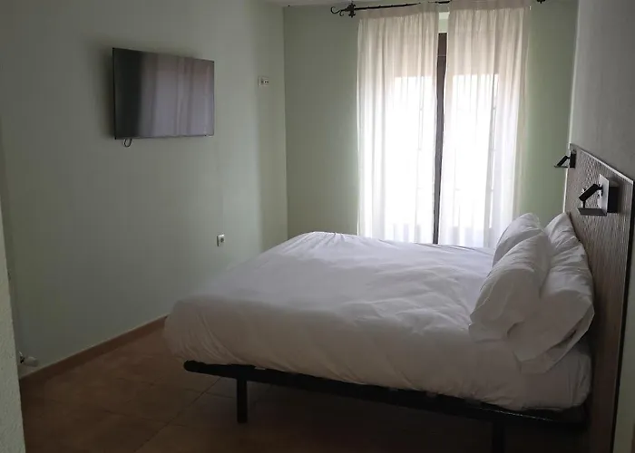 Hostal La Cigüeña