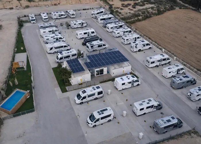 Parcela Autocaravana O Tienda Propia - Lomas De Balsares Camper Park