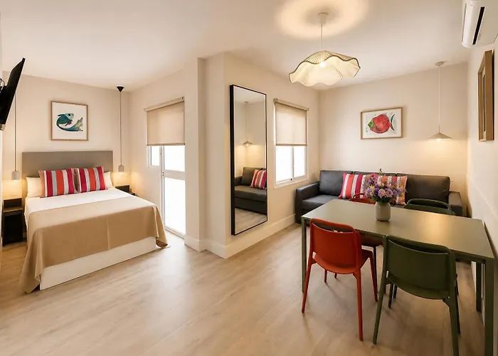 10Tosea Premium Hostal
