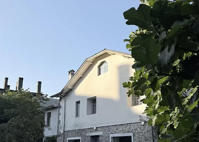 Casa con bosque en Cantabria