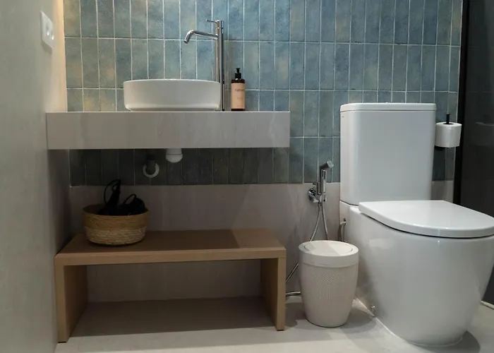 Ceramic Rooms Boutique Hostel