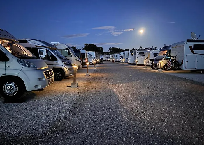 Parcela Autocaravana O Tienda Propia - Lomas De Balsares Camper Park