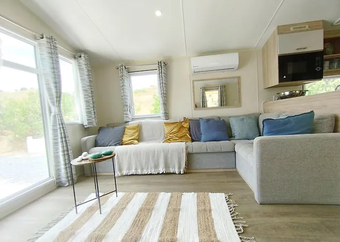 The Hillside Lodge