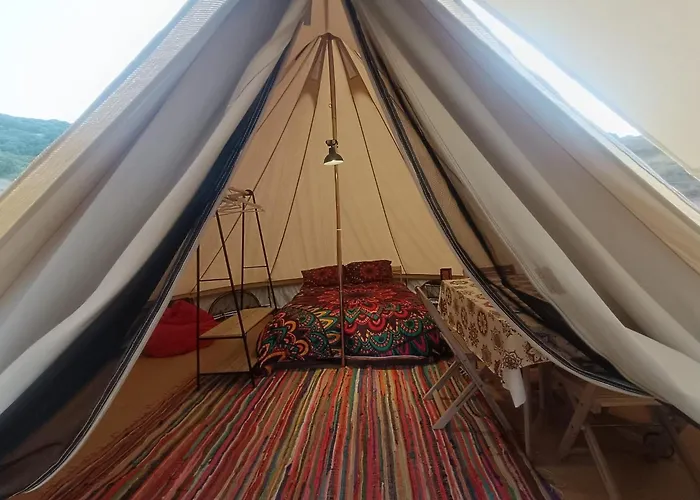 El Astial De Ezquerra - Camp