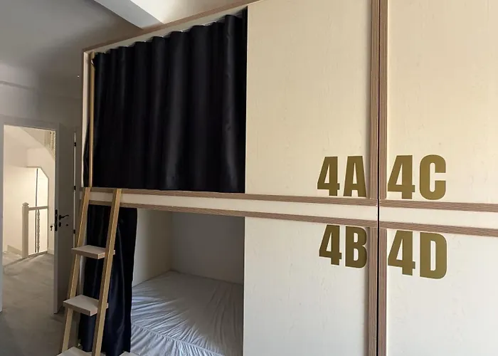 Albergue -Hostel ManuelaINN