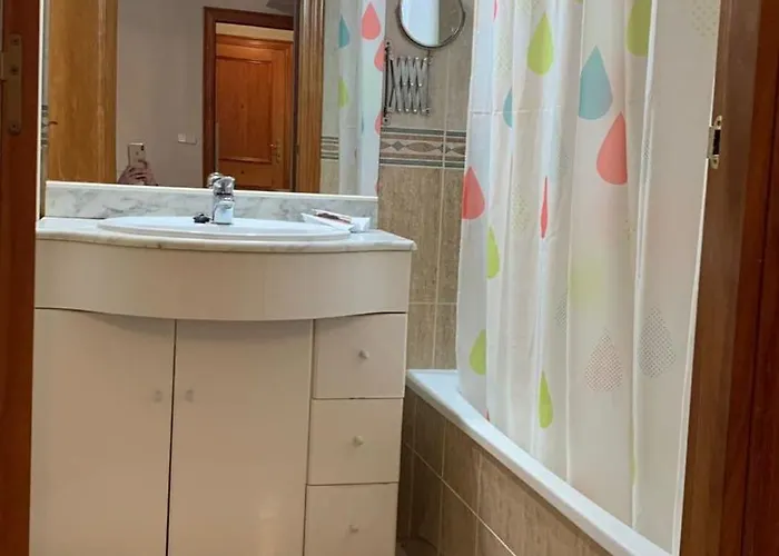 Lovely Apartment In Second Line Beach