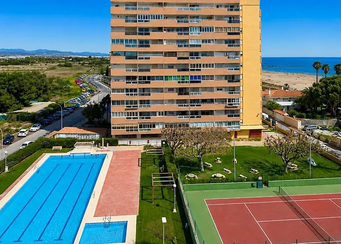 Beautiful Apartment In El Puig