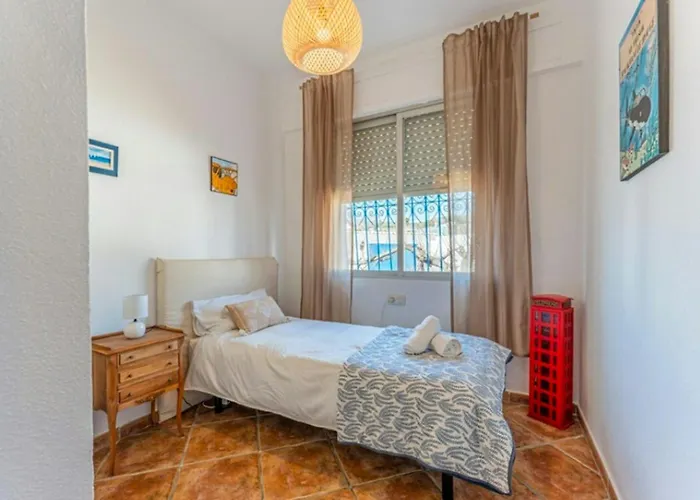 Costa Blanca Villa With Pool In Villajoyosa