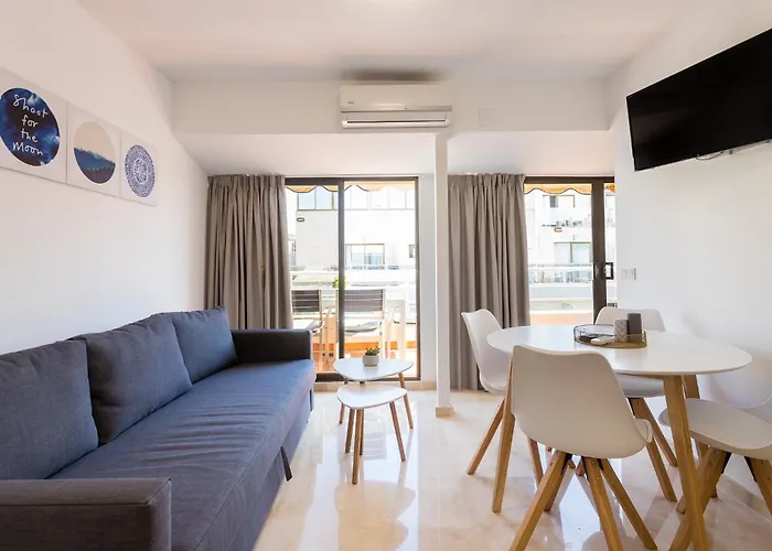 Apartamentos Edf AUREA y Edf SARVACHO