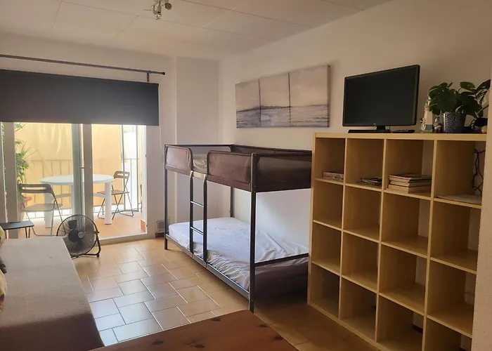 Apartamento Victoria, 300 m de la playa y de parking publico en la playa,100 m centro