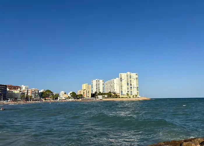 Vista Al Mar Con Piscina