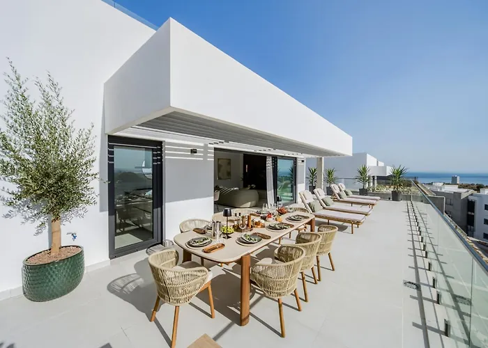 Duplex Penthouse Rooftop Jacuzzi Terrace Views