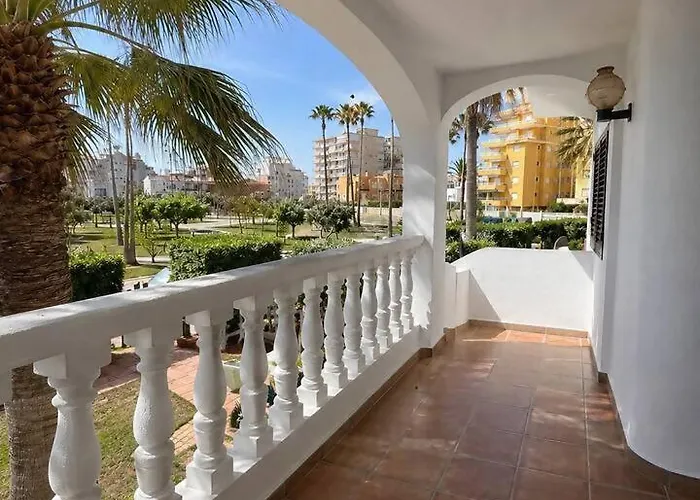 Primera Línea en Xeraco Playa · Terraza y Vistas