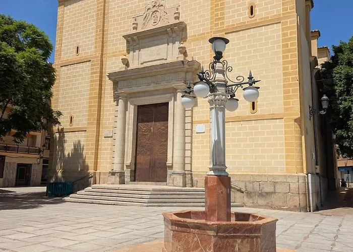 Bright 4-Bedroom Apartment Close To Alicante