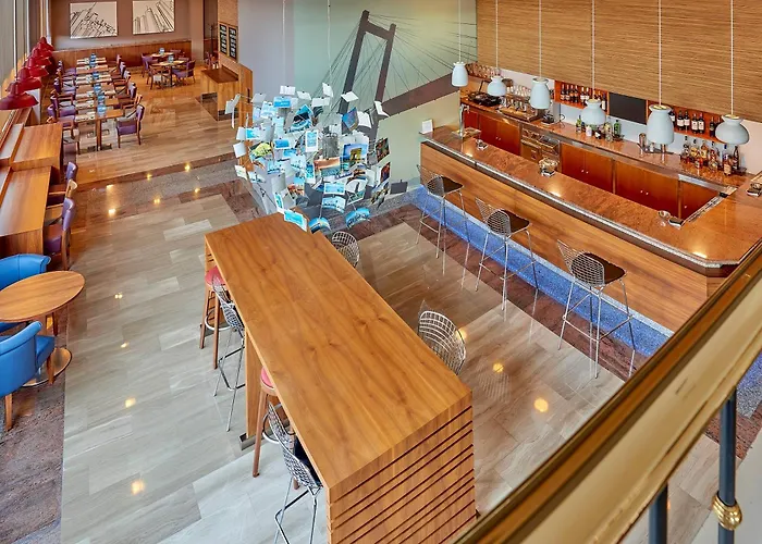Hotel Vigo Los Galeones Affiliated By Melia