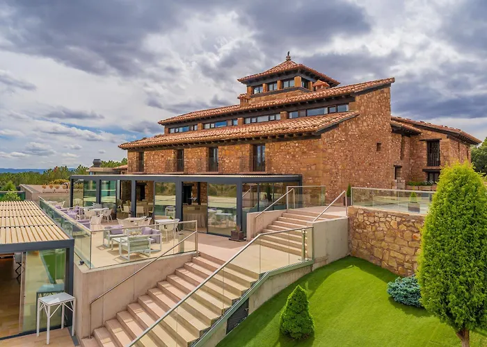 Hotel Restaurante Masia La Torre