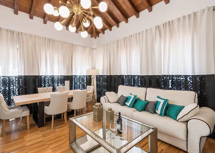 BiBo Suites Oro del Darro