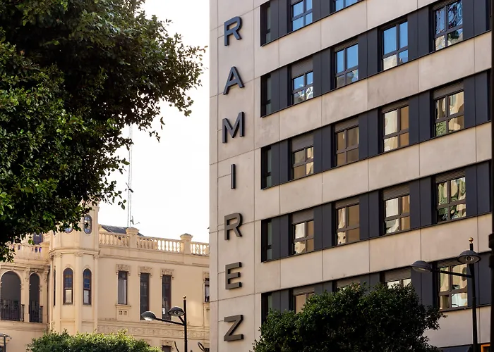 Ramirez Flats Valencia
