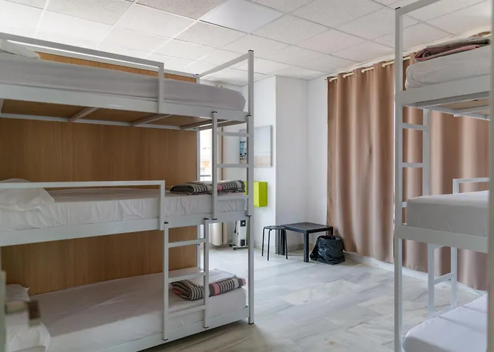 Albergue Club Náutico de Águilas