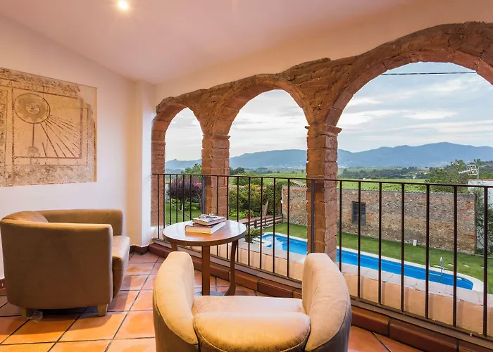 Masia Can Canyes & Spa