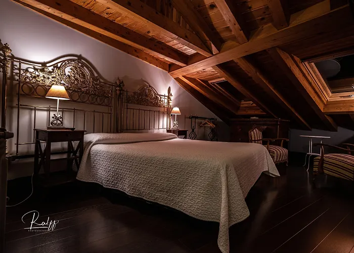 Hotel-Hospedería los Templarios