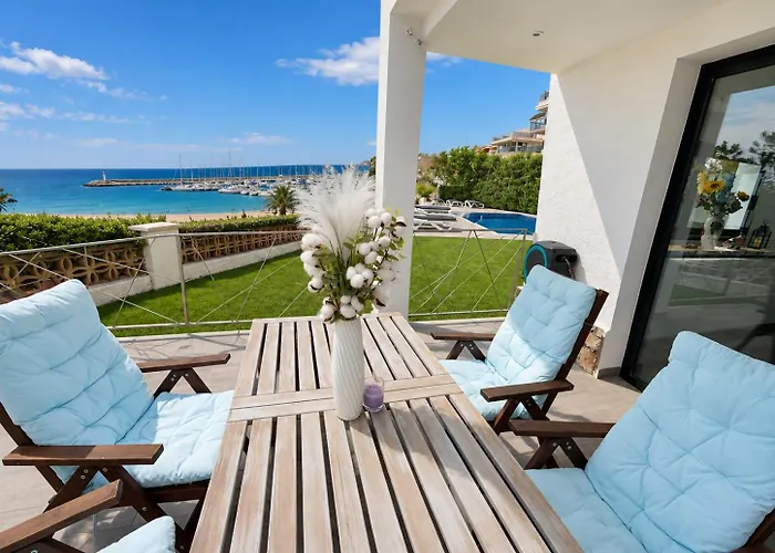 Villa Sophie Alt Standing, Frente Al Club Nautico